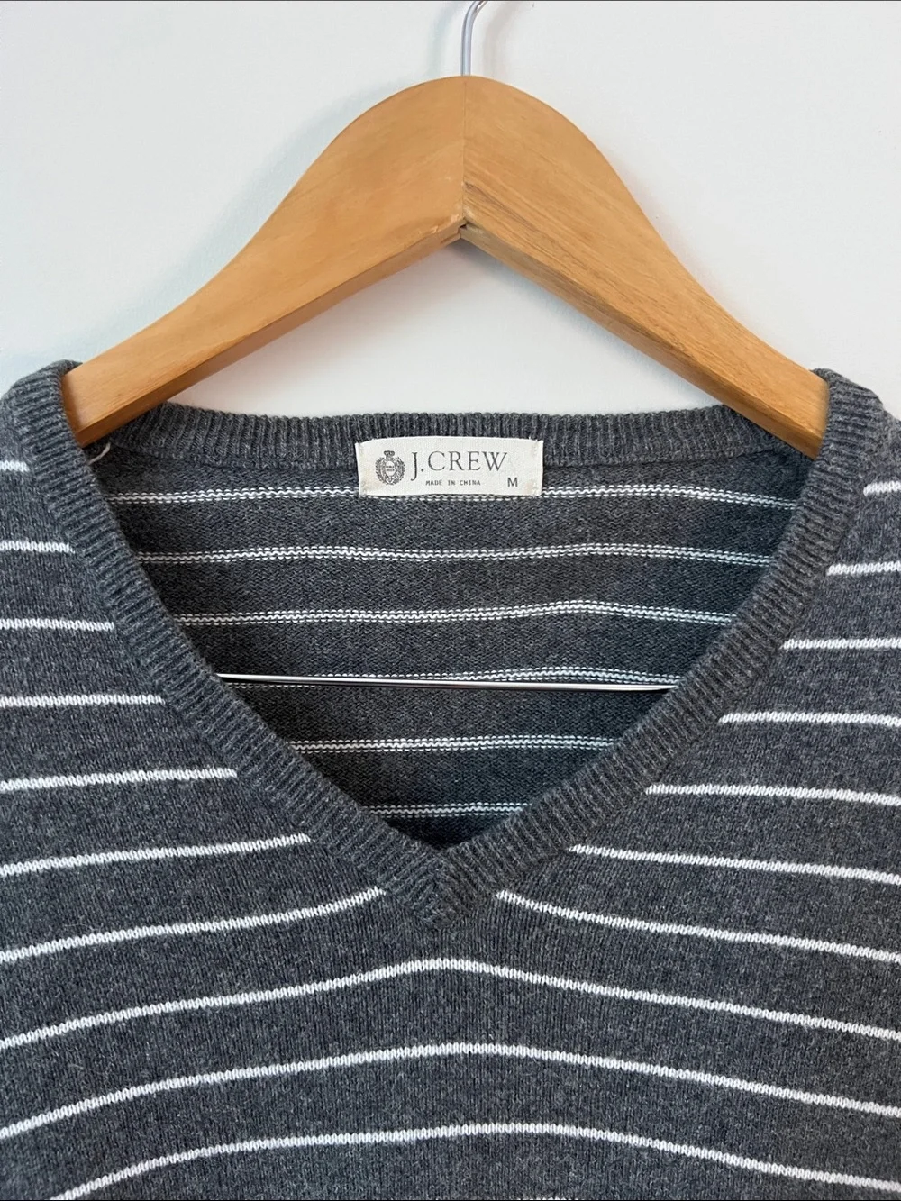J. Crew Men’s Cotton/Cashmere Sweater. Medium, Like New. Gray w/ white pinstripe
